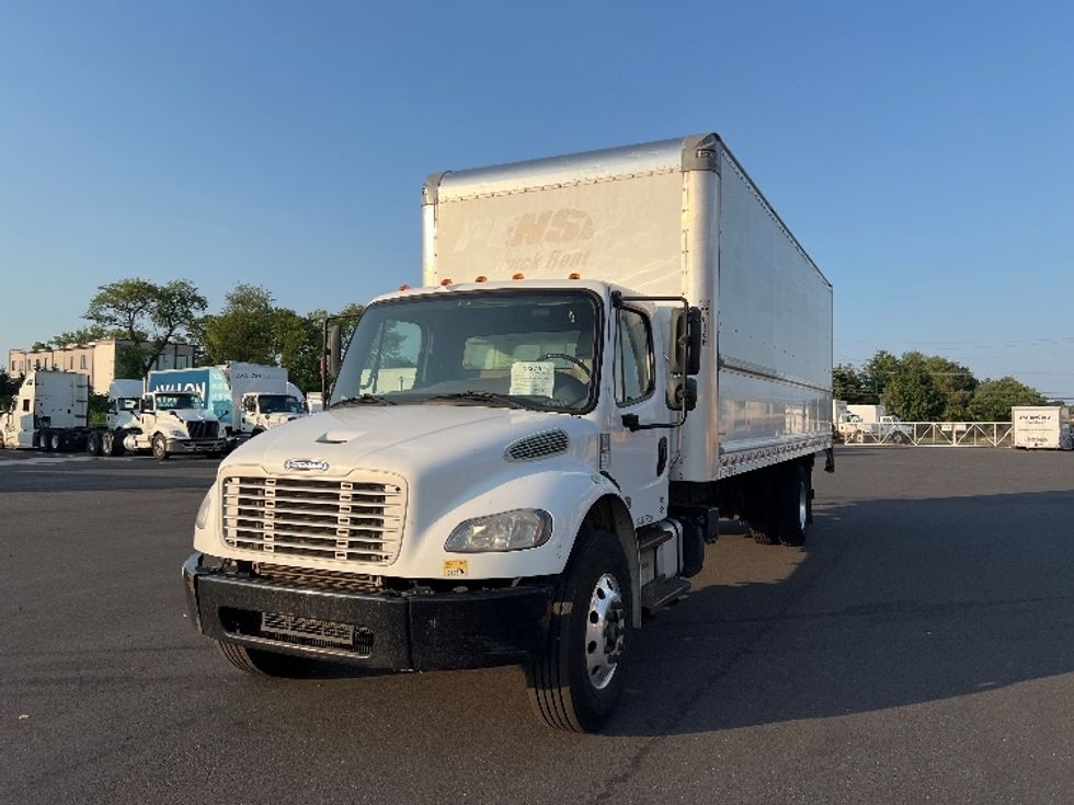 Medium Duty Box Truck-Light and Medium Duty Trucks-Freightliner-2019-M2-Burlington-NJ-229,980\n\t\tmiles-$ 31,750 - Image 3