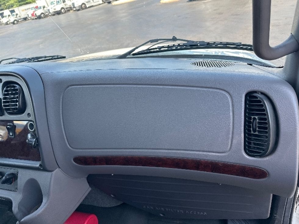 Medium Duty Box Truck-Light and Medium Duty Trucks-Freightliner-2019-M2-Burlington-NJ-243,040\n\t\tmiles-$ 33,000 - Image 21