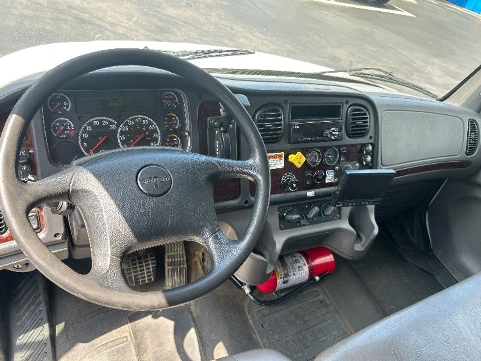Medium Duty Box Truck-Light and Medium Duty Trucks-Freightliner-2019-M2-Burlington-NJ-276,036\n\t\tmiles-$ 43,250 - Image 18