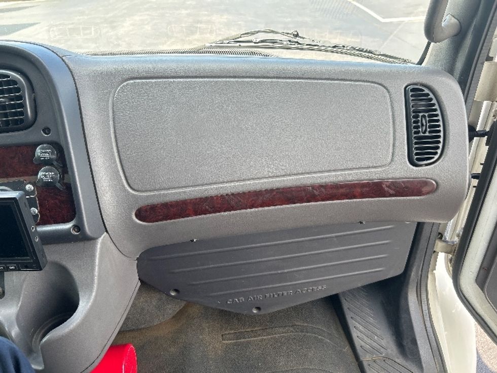 Medium Duty Box Truck-Light and Medium Duty Trucks-Freightliner-2019-M2-Burlington-NJ-276,036\n\t\tmiles-$ 43,250 - Image 21