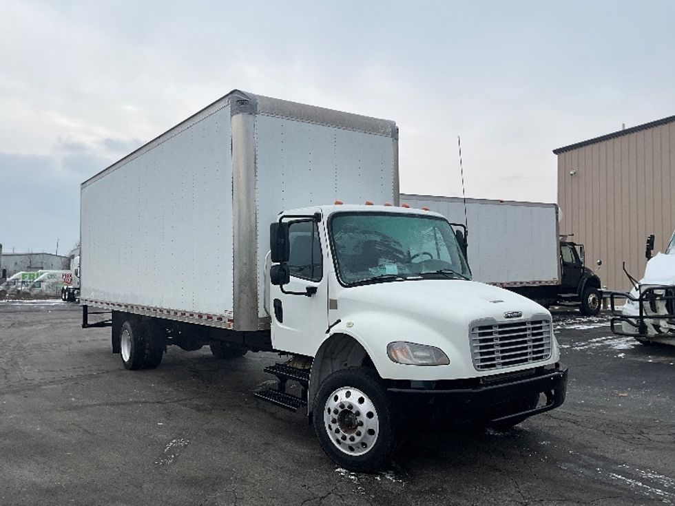 Medium Duty Box Truck-Light and Medium Duty Trucks-Freightliner-2019-M2-Burlington-ON-123,406\n\t\tkm-$ 75,250 - Image 1