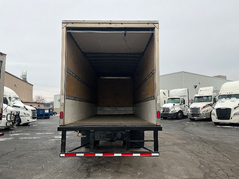 Medium Duty Box Truck-Light and Medium Duty Trucks-Freightliner-2019-M2-Burlington-ON-123,406\n\t\tkm-$ 75,250 - Image 8