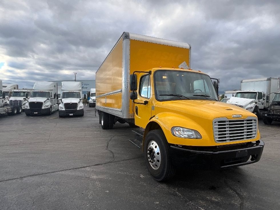 Medium Duty Box Truck-Light and Medium Duty Trucks-Freightliner-2019-M2-Burlington-ON-245,979\n\t\tkm-$ 67,000 - Image 1
