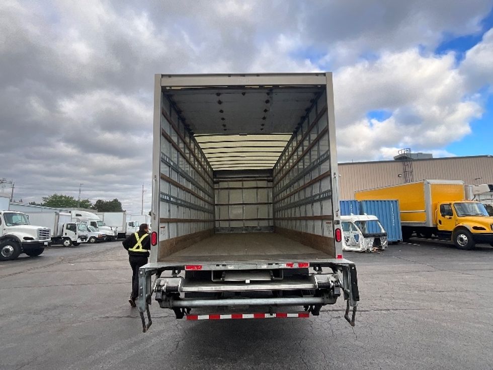 Medium Duty Box Truck-Light and Medium Duty Trucks-Freightliner-2019-M2-Burlington-ON-245,979\n\t\tkm-$ 67,000 - Image 8