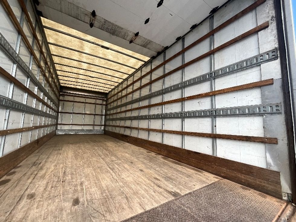 Medium Duty Box Truck-Light and Medium Duty Trucks-Freightliner-2019-M2-Burlington-ON-285,877\n\t\tkm-$ 64,750 - Image 12