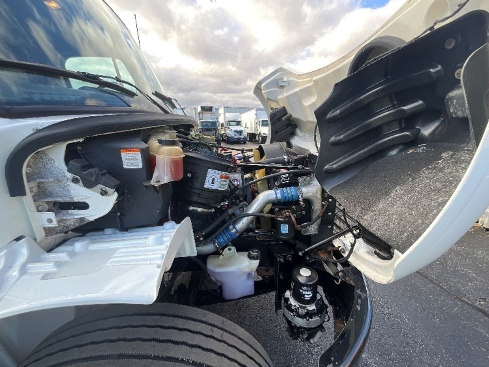 Medium Duty Box Truck-Light and Medium Duty Trucks-Freightliner-2019-M2-Burlington-ON-285,877\n\t\tkm-$ 64,750 - Image 22