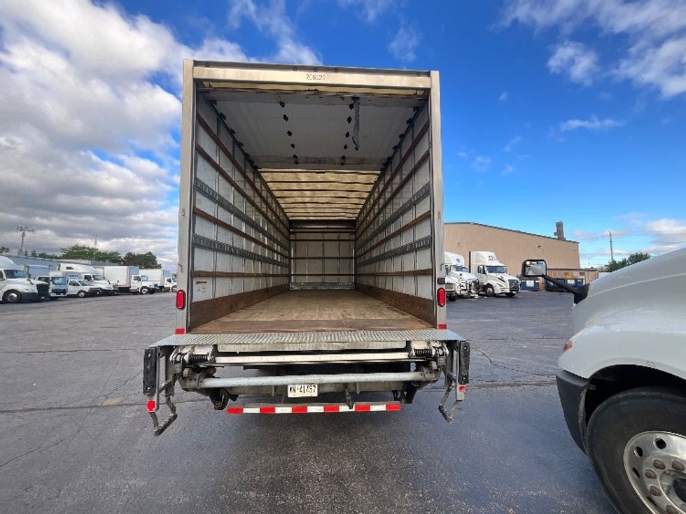 Medium Duty Box Truck-Light and Medium Duty Trucks-Freightliner-2019-M2-Burlington-ON-285,877\n\t\tkm-$ 64,750 - Image 8