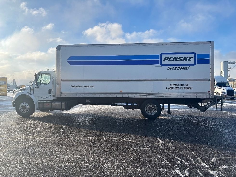 Medium Duty Box Truck-Light and Medium Duty Trucks-Freightliner-2019-M2-Burlington-ON-297,458\n\t\tkm-$ 58,000 - Image 4