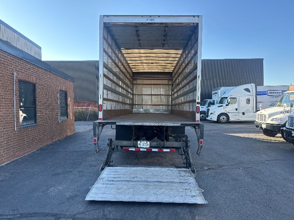 Medium Duty Box Truck-Light and Medium Duty Trucks-Freightliner-2019-M2-Burlington-ON-297,458\n\t\tkm-$ 58,000 - Image 9