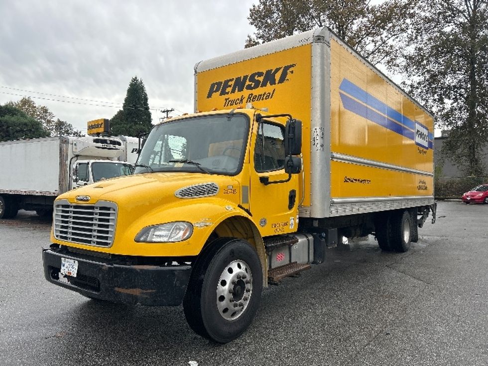 Medium Duty Box Truck-Light and Medium Duty Trucks-Freightliner-2019-M2-Burnaby-BC-160,814\n\t\tkm-$ 73,500 - Image 3