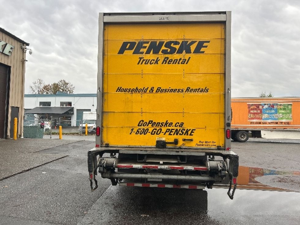 Medium Duty Box Truck-Light and Medium Duty Trucks-Freightliner-2019-M2-Burnaby-BC-160,814\n\t\tkm-$ 73,500 - Image 7