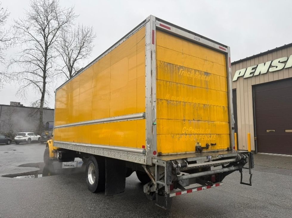 Medium Duty Box Truck-Light and Medium Duty Trucks-Freightliner-2019-M2-Burnaby-BC-177,745\n\t\tkm-$ 72,500 - Image 6