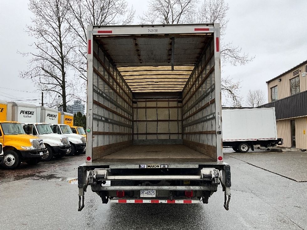 Medium Duty Box Truck-Light and Medium Duty Trucks-Freightliner-2019-M2-Burnaby-BC-177,745\n\t\tkm-$ 72,500 - Image 8