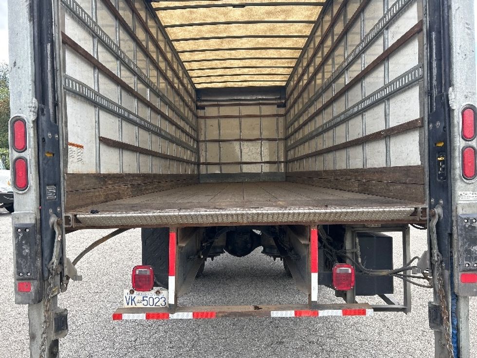 Medium Duty Box Truck-Light and Medium Duty Trucks-Freightliner-2019-M2-Burnaby-BC-185,889\n\t\tkm-$ 65,750 - Image 10