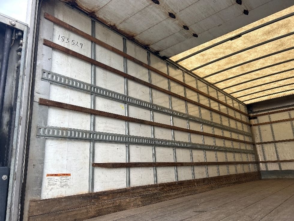 Medium Duty Box Truck-Light and Medium Duty Trucks-Freightliner-2019-M2-Burnaby-BC-185,889\n\t\tkm-$ 65,750 - Image 11