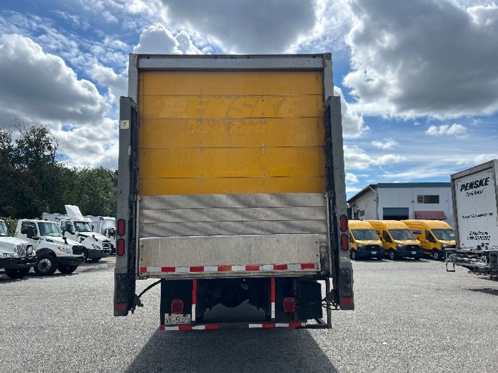 Medium Duty Box Truck-Light and Medium Duty Trucks-Freightliner-2019-M2-Burnaby-BC-185,889\n\t\tkm-$ 65,750 - Image 7