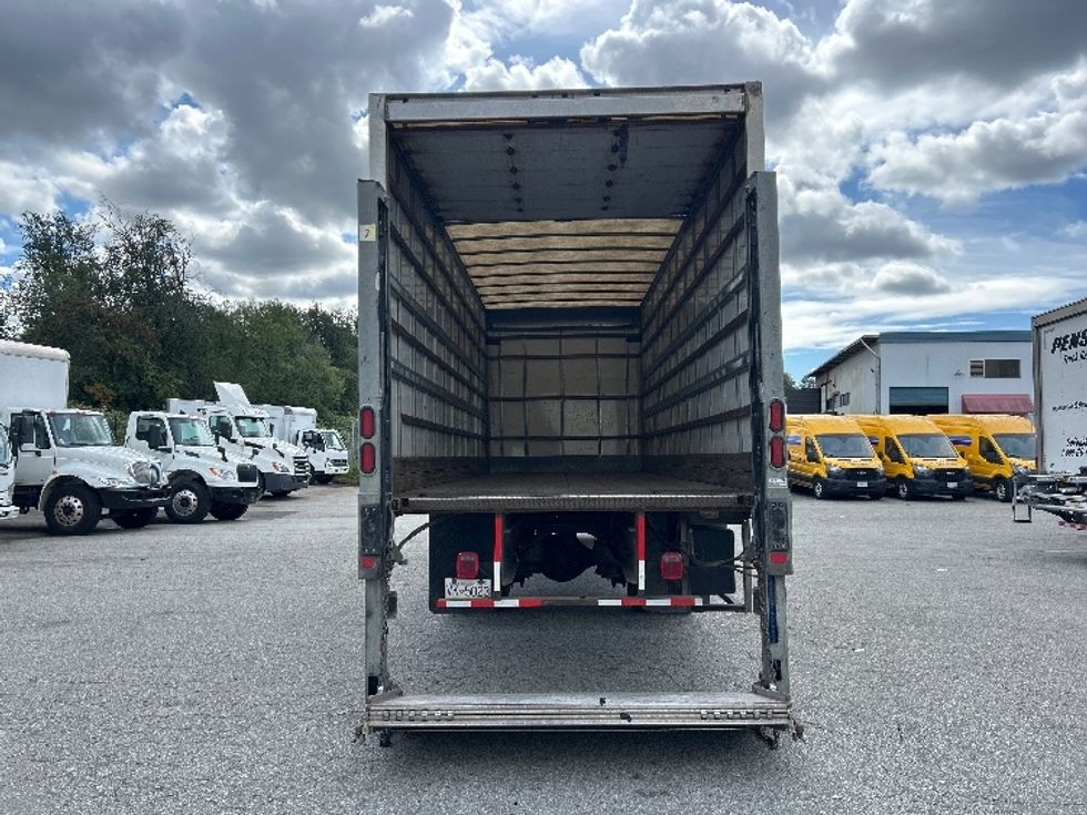 Medium Duty Box Truck-Light and Medium Duty Trucks-Freightliner-2019-M2-Burnaby-BC-185,889\n\t\tkm-$ 65,750 - Image 9
