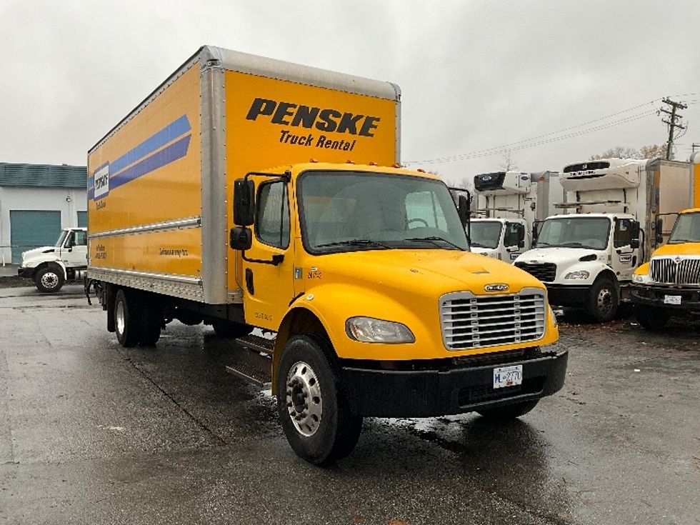 Medium Duty Box Truck-Light and Medium Duty Trucks-Freightliner-2019-M2-Burnaby-BC-190,792\n\t\tkm-$ 71,500 - Image 1