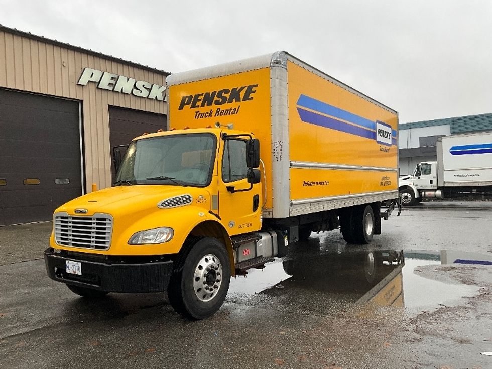 Medium Duty Box Truck-Light and Medium Duty Trucks-Freightliner-2019-M2-Burnaby-BC-190,792\n\t\tkm-$ 71,500 - Image 3