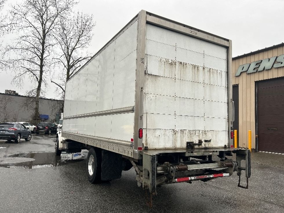 Medium Duty Box Truck-Light and Medium Duty Trucks-Freightliner-2019-M2-Burnaby-BC-228,891\n\t\tkm-$ 71,750 - Image 6