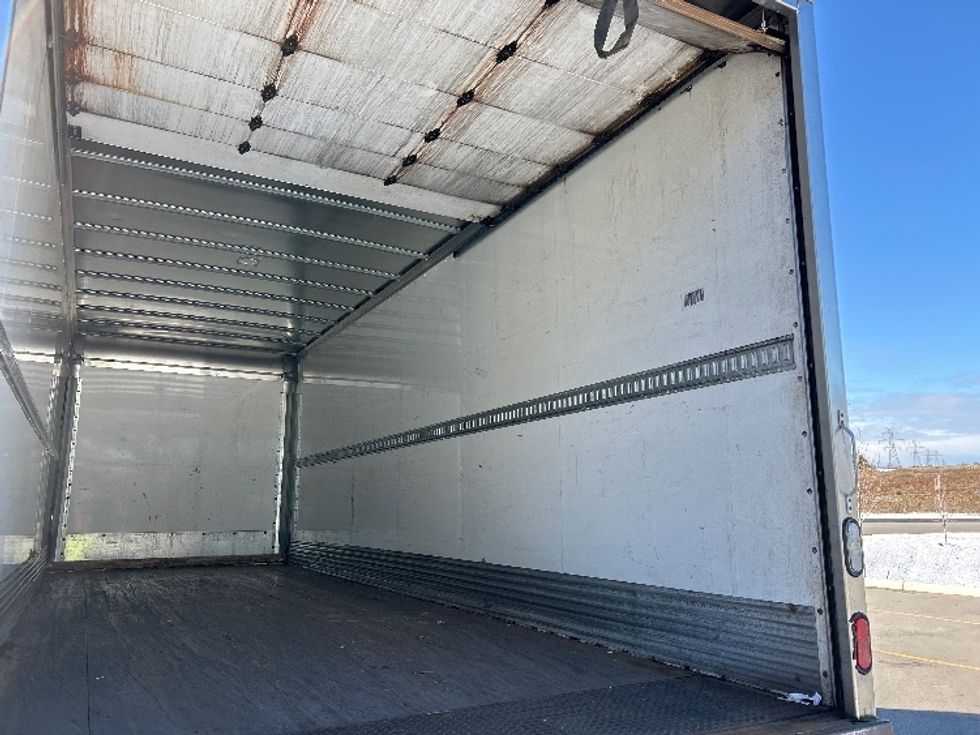 Medium Duty Box Truck-Light and Medium Duty Trucks-Freightliner-2019-M2-Byron Center-MI-104,780\n\t\tmiles-$ 53,250 - Image 11