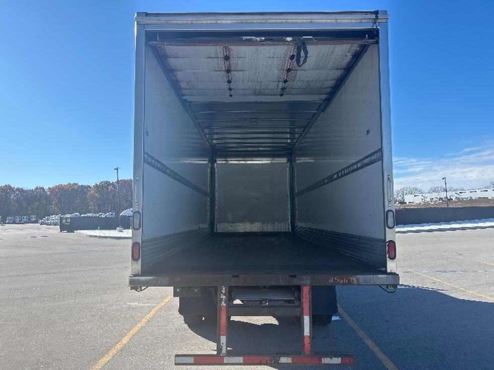 Medium Duty Box Truck-Light and Medium Duty Trucks-Freightliner-2019-M2-Byron Center-MI-104,780\n\t\tmiles-$ 53,250 - Image 8