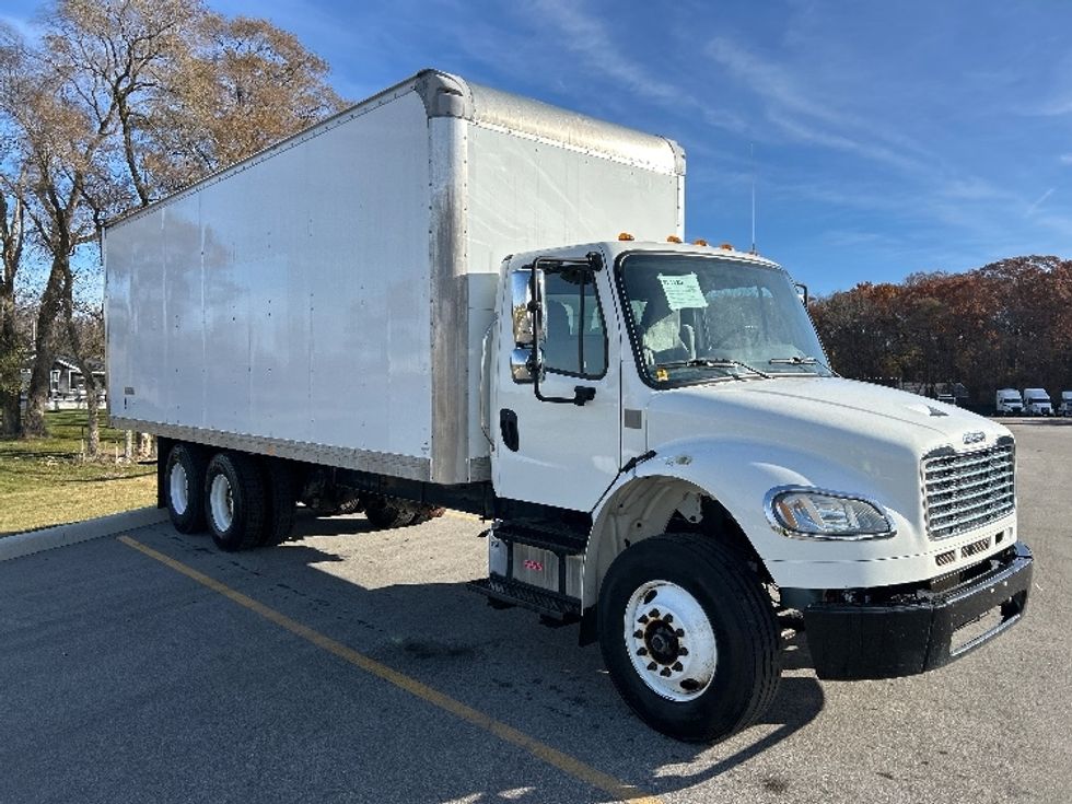 Medium Duty Box Truck-Light and Medium Duty Trucks-Freightliner-2019-M2-Byron Center-MI-127,833\n\t\tmiles-$ 58,500 - Image 1