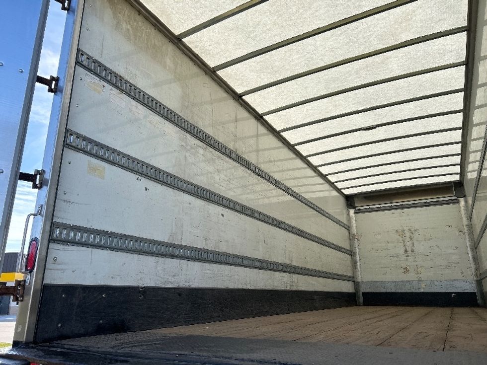 Medium Duty Box Truck-Light and Medium Duty Trucks-Freightliner-2019-M2-Byron Center-MI-127,833\n\t\tmiles-$ 58,500 - Image 10