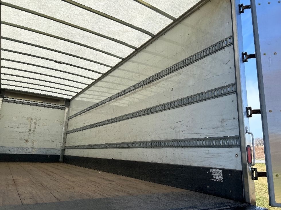 Medium Duty Box Truck-Light and Medium Duty Trucks-Freightliner-2019-M2-Byron Center-MI-127,833\n\t\tmiles-$ 58,500 - Image 11