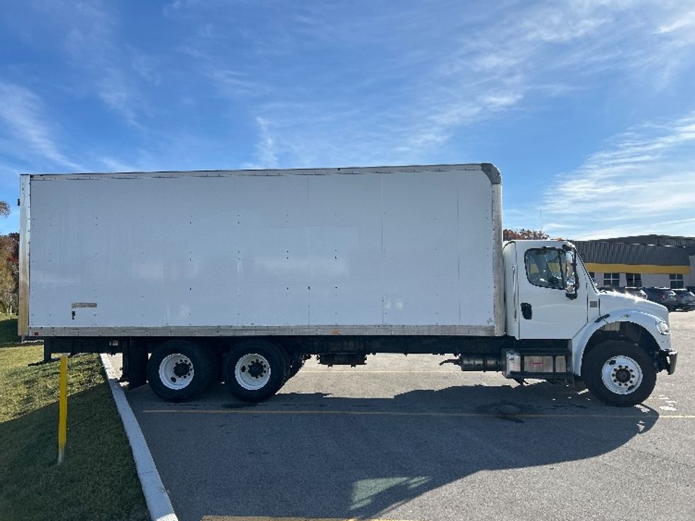 Medium Duty Box Truck-Light and Medium Duty Trucks-Freightliner-2019-M2-Byron Center-MI-127,833\n\t\tmiles-$ 58,500 - Image 14
