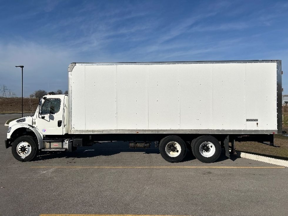 Medium Duty Box Truck-Light and Medium Duty Trucks-Freightliner-2019-M2-Byron Center-MI-127,833\n\t\tmiles-$ 58,500 - Image 4
