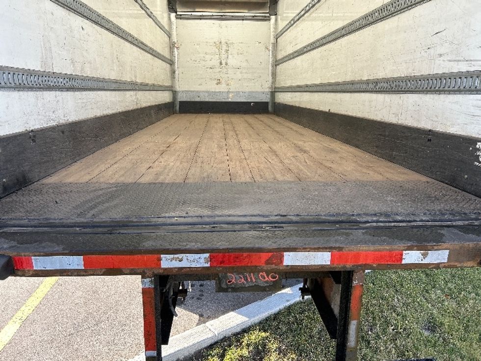 Medium Duty Box Truck-Light and Medium Duty Trucks-Freightliner-2019-M2-Byron Center-MI-127,833\n\t\tmiles-$ 58,500 - Image 9