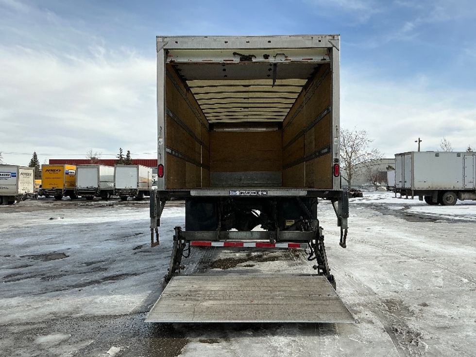 Medium Duty Box Truck-Light and Medium Duty Trucks-Freightliner-2019-M2-Calgary-AB-161,400\n\t\tkm-$ 73,500 - Image 9