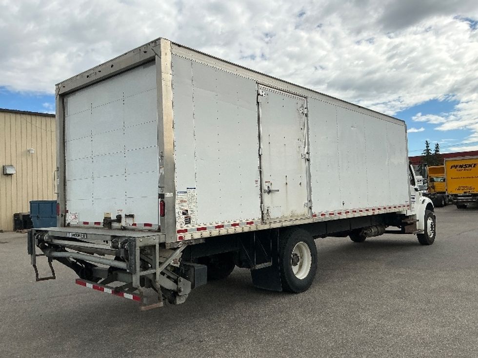 Medium Duty Box Truck-Light and Medium Duty Trucks-Freightliner-2019-M2-Calgary-AB-171,049\n\t\tkm-$ 71,750 - Image 13