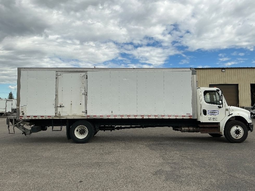 Medium Duty Box Truck-Light and Medium Duty Trucks-Freightliner-2019-M2-Calgary-AB-171,049\n\t\tkm-$ 71,750 - Image 15