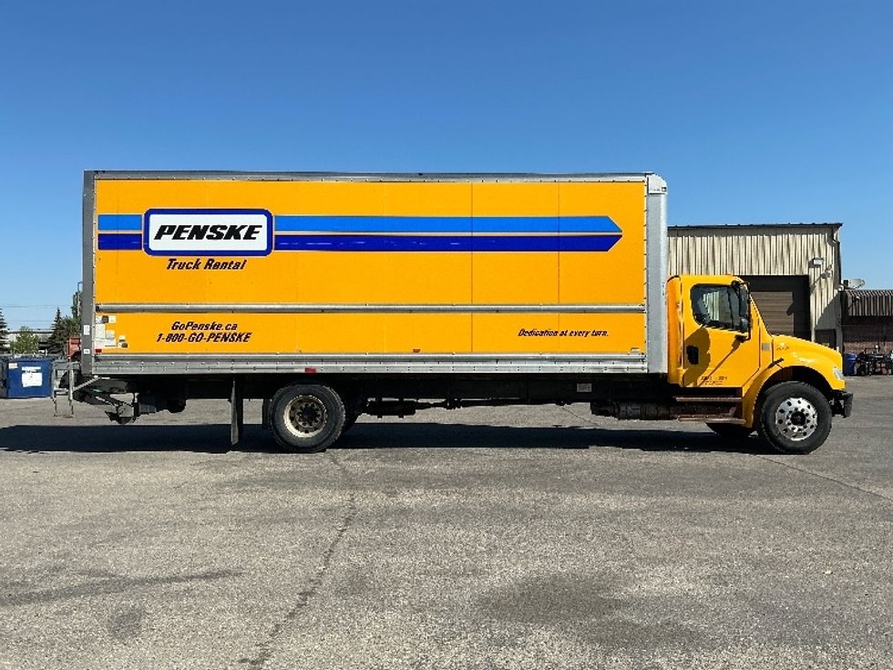 Medium Duty Box Truck-Light and Medium Duty Trucks-Freightliner-2019-M2-Calgary-AB-223,687\n\t\tkm-$ 61,500 - Image 15