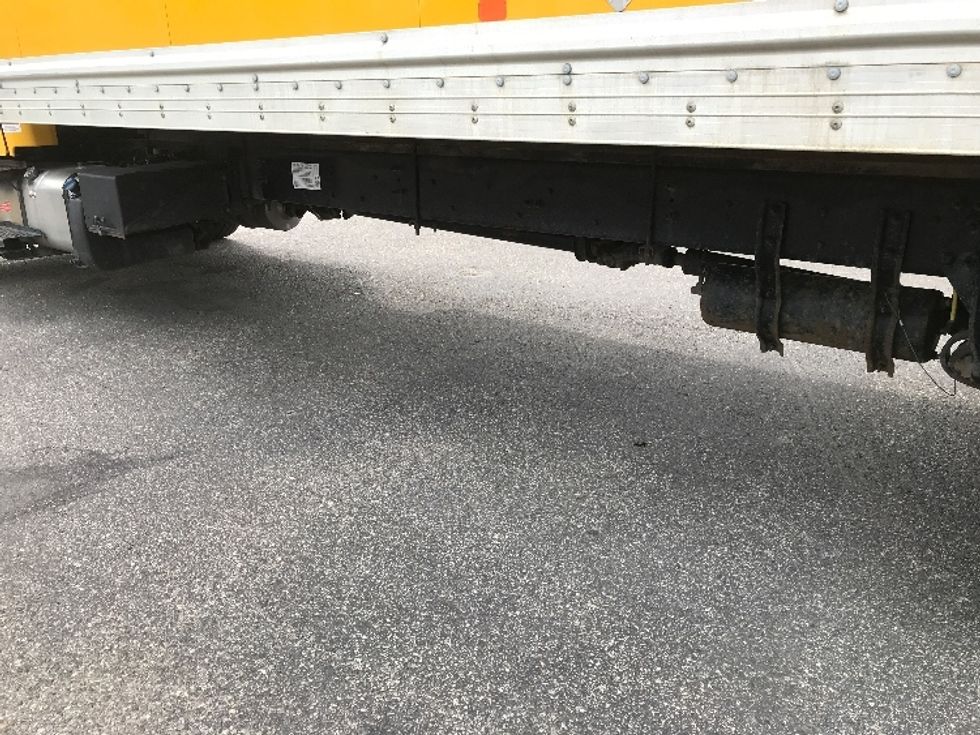 Medium Duty Box Truck-Light and Medium Duty Trucks-Freightliner-2019-M2-Calgary-AB-226,056\n\t\tkm-$ 68,000 - Image 5