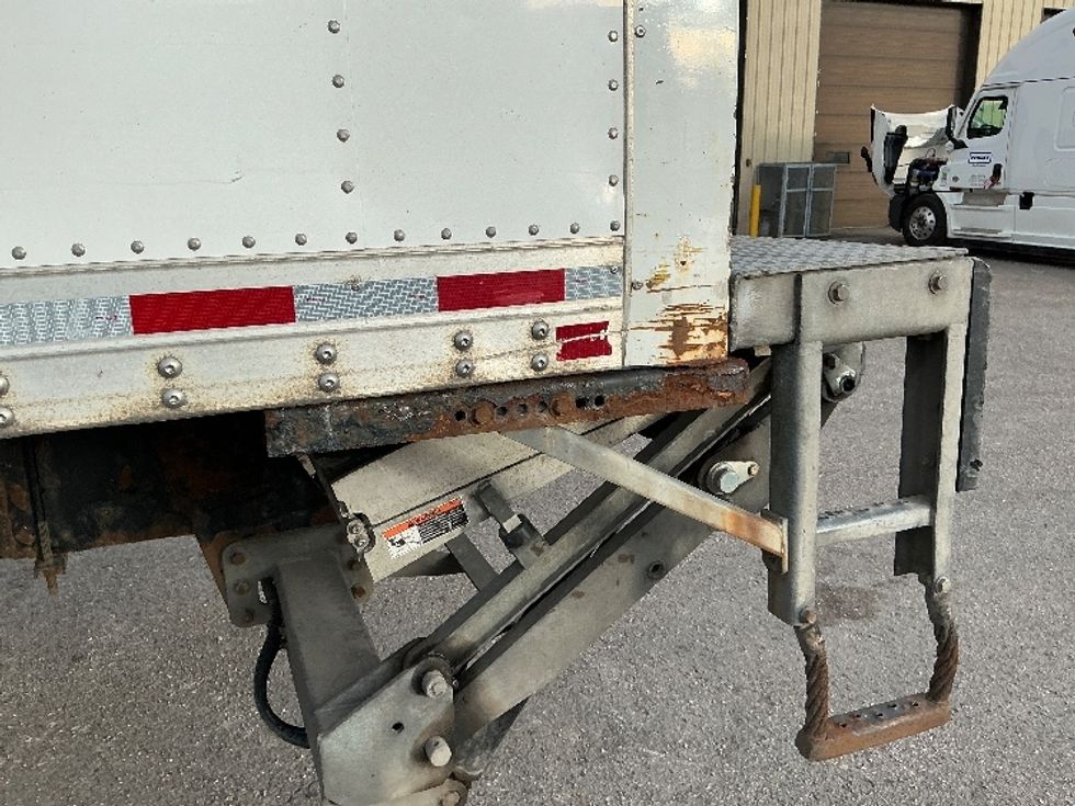 Medium Duty Box Truck-Light and Medium Duty Trucks-Freightliner-2019-M2-Calgary-AB-248,803\n\t\tkm-$ 69,750 - Image 25