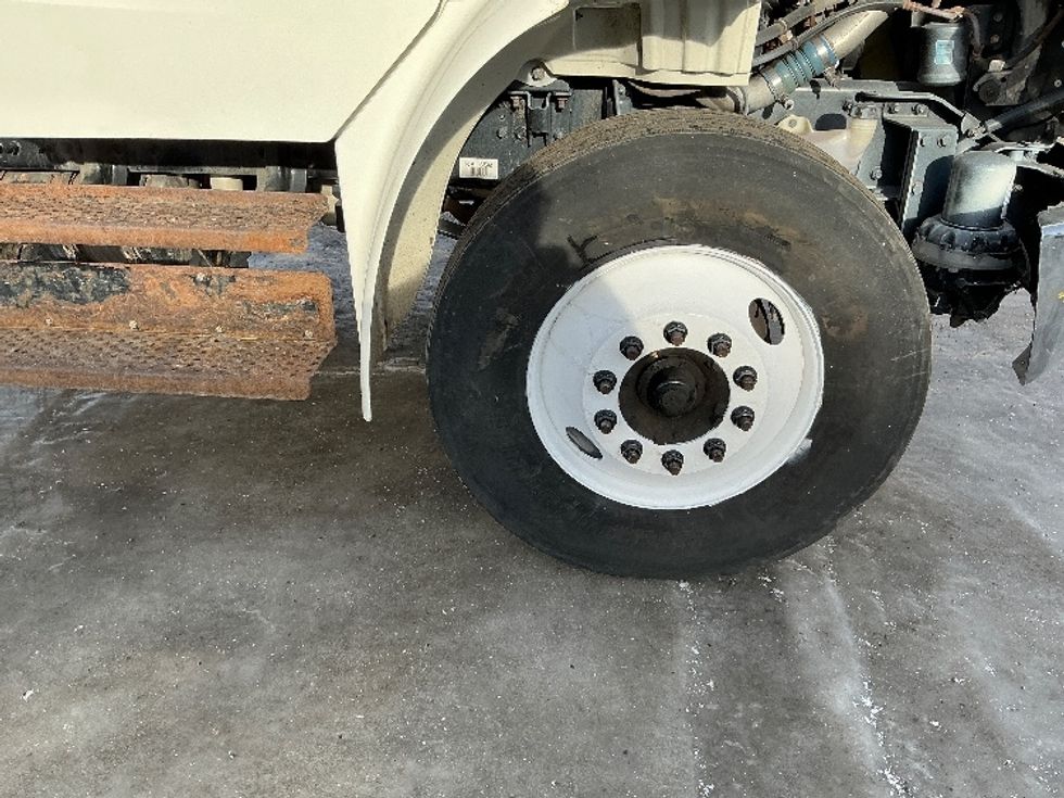 Medium Duty Box Truck-Light and Medium Duty Trucks-Freightliner-2019-M2-Calgary-AB-248,803\n\t\tkm-$ 69,750 - Image 26