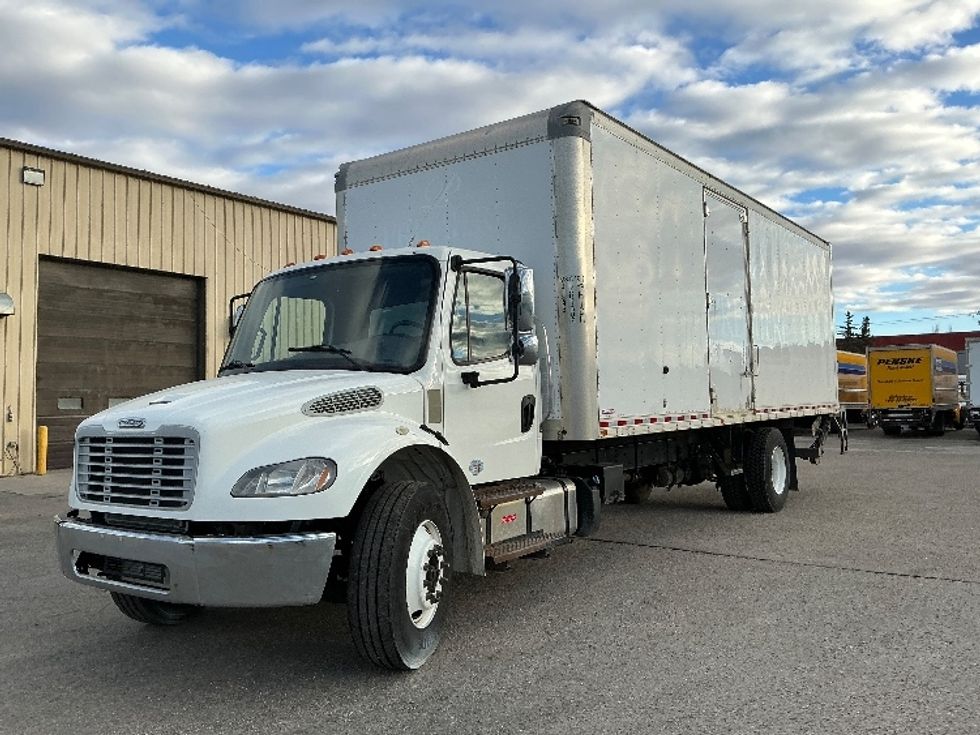 Medium Duty Box Truck-Light and Medium Duty Trucks-Freightliner-2019-M2-Calgary-AB-248,803\n\t\tkm-$ 69,750 - Image 3