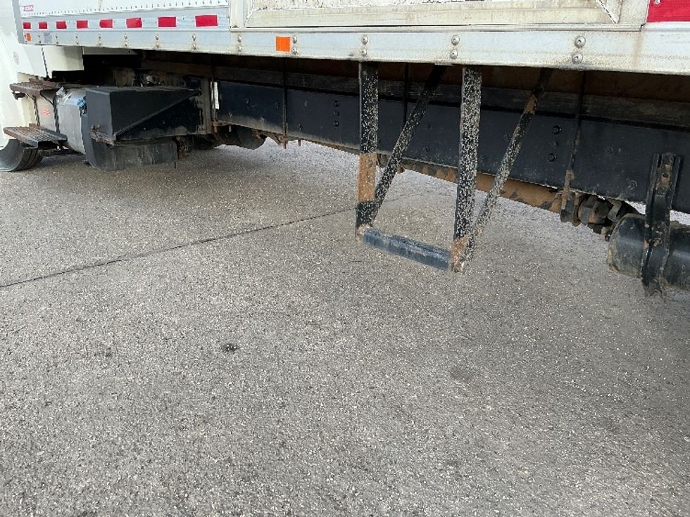 Medium Duty Box Truck-Light and Medium Duty Trucks-Freightliner-2019-M2-Calgary-AB-248,803\n\t\tkm-$ 69,750 - Image 5
