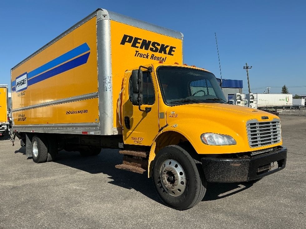 Medium Duty Box Truck-Light and Medium Duty Trucks-Freightliner-2019-M2-Calgary-AB-269,202\n\t\tkm-$ 60,750 - Image 1