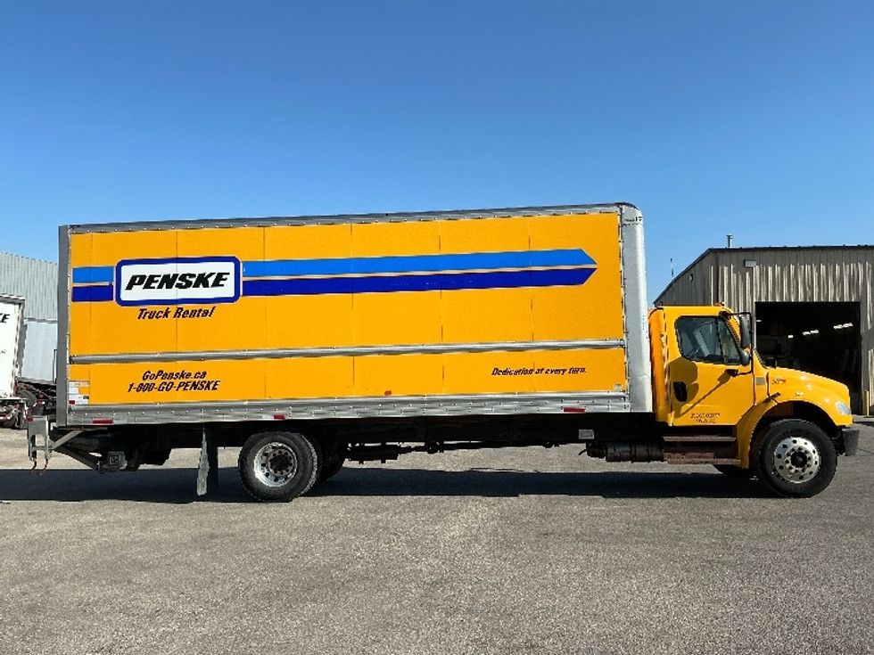 Medium Duty Box Truck-Light and Medium Duty Trucks-Freightliner-2019-M2-Calgary-AB-269,202\n\t\tkm-$ 60,750 - Image 15