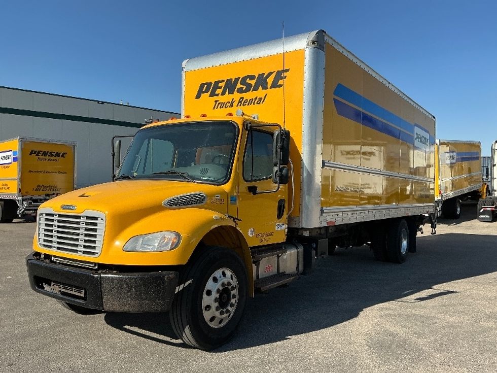 Medium Duty Box Truck-Light and Medium Duty Trucks-Freightliner-2019-M2-Calgary-AB-269,202\n\t\tkm-$ 60,750 - Image 3