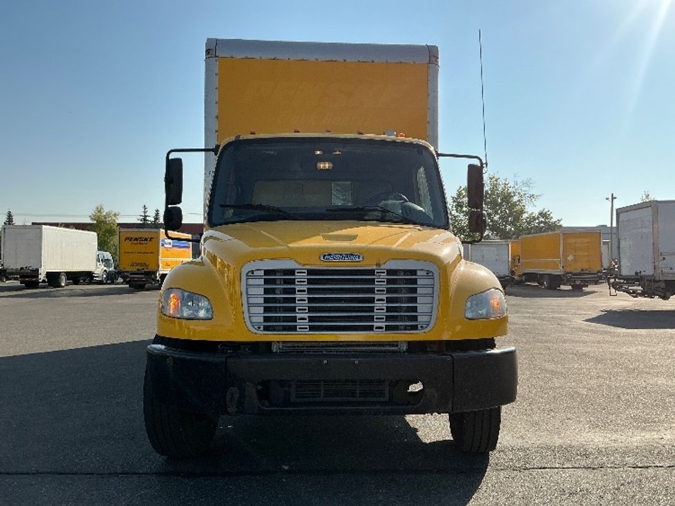Medium Duty Box Truck-Light and Medium Duty Trucks-Freightliner-2019-M2-Calgary-AB-275,865\n\t\tkm-$ 64,500 - Image 2