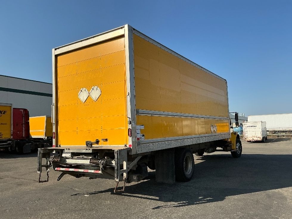 Medium Duty Box Truck-Light and Medium Duty Trucks-Freightliner-2019-M2-Calgary-AB-275,865\n\t\tkm-$ 64,500 - Image 6