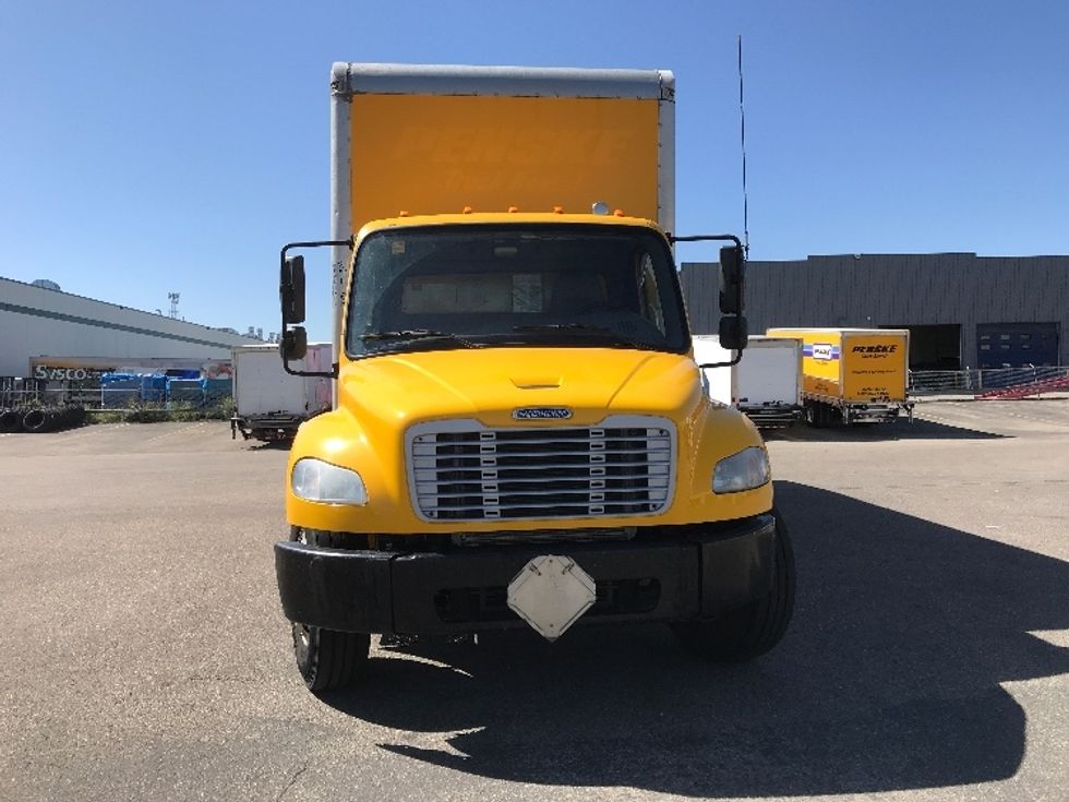 Medium Duty Box Truck-Light and Medium Duty Trucks-Freightliner-2019-M2-Calgary-AB-281,279\n\t\tkm-$ 61,250 - Image 2