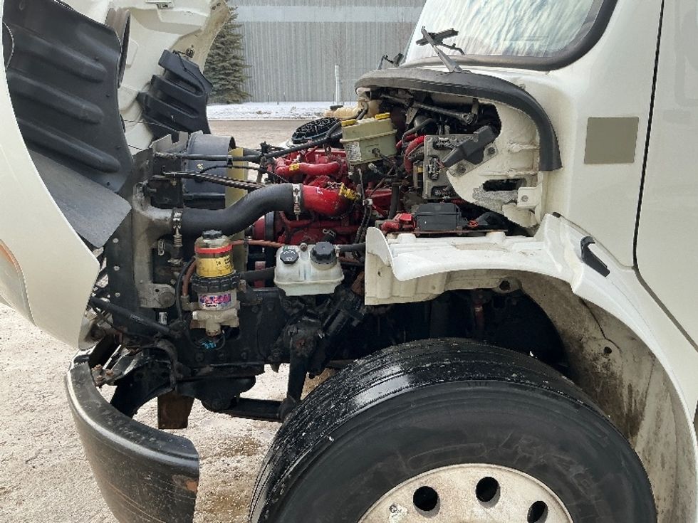 Medium Duty Box Truck-Light and Medium Duty Trucks-Freightliner-2019-M2-Calgary-AB-315,225\n\t\tkm-$ 60,250 - Image 19