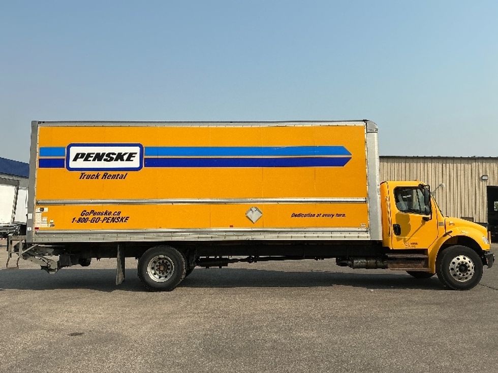 Medium Duty Box Truck-Light and Medium Duty Trucks-Freightliner-2019-M2-Calgary-AB-320,111\n\t\tkm-$ 55,250 - Image 15