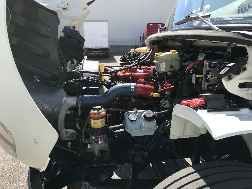 Medium Duty Box Truck-Light and Medium Duty Trucks-Freightliner-2019-M2-Calgary-AB-363,283\n\t\tkm-$ 55,250 - Image 21